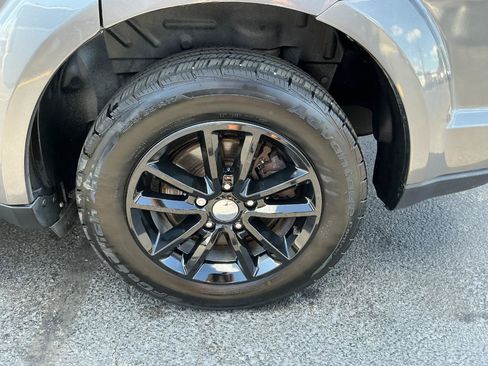 Used 2013 Dodge Journey SXT w/ Flexible Seating Group FWD image 6