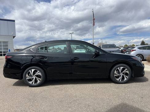 Used 2025 Subaru Legacy Premium w/ Popular Package #1A AWD/4WD image 8