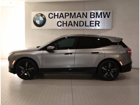 Certified 2024 BMW iX xDrive50 AWD/4WD image 3