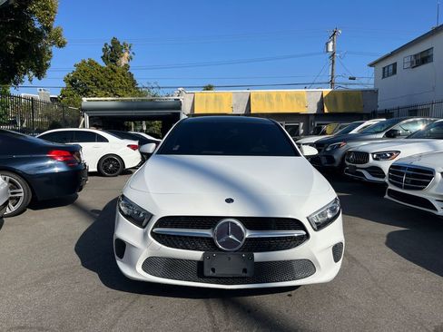 Used 2020 Mercedes-Benz A 220 image 2