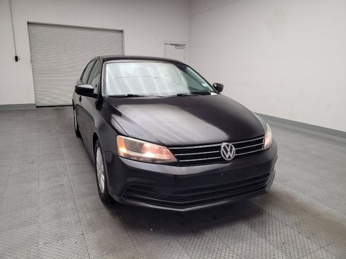 Used 2015 Volkswagen Jetta SE FWD image 14