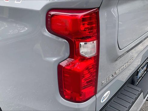 Used 2024 Chevrolet Silverado 1500 Custom AWD/4WD image 30