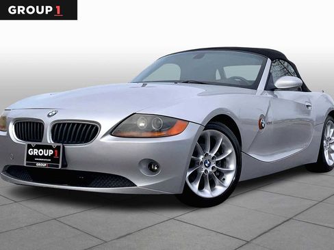 Used 2004 BMW Z4 2.5i image 1
