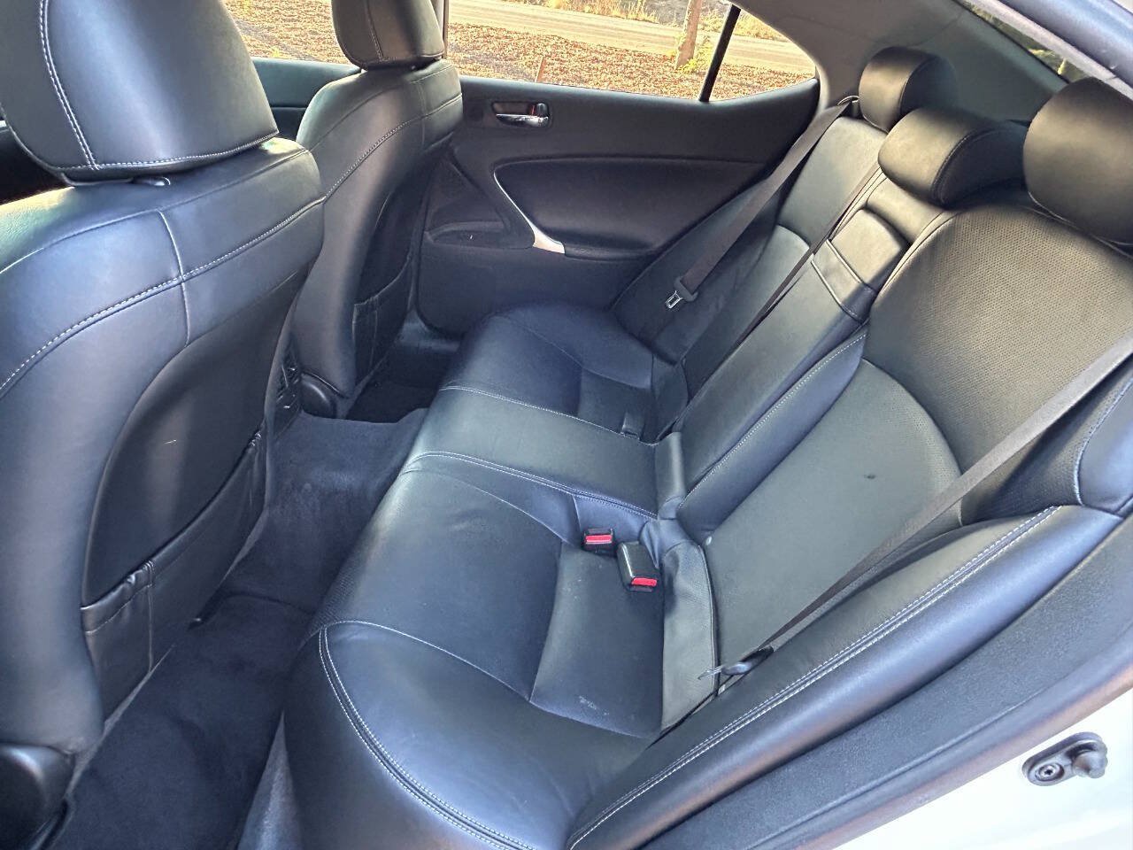 Used 2012 Lexus IS 250 w/ Premium Pkg Value Edition RWD image 28