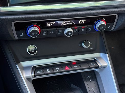 New 2025 Audi Q3 2.0T Premium image 17