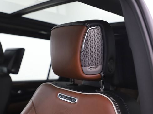 Used 2023 GMC Yukon XL Denali Ultimate image 34