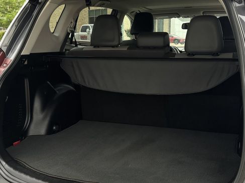 Used 2015 Toyota RAV4 Limited w/ Technology Package FWD image 30