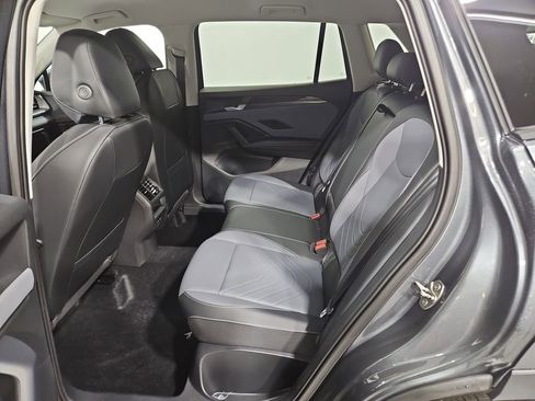 New 2026 Volkswagen Tiguan SE AWD/4WD image 23