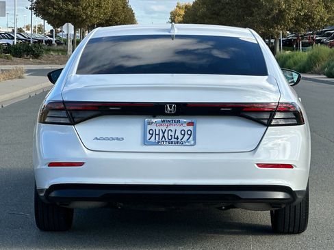 Certified 2023 Honda Accord EX image 5