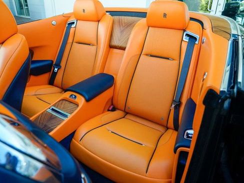 Used 2016 Rolls-Royce Dawn image 73