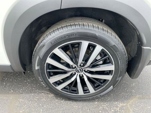 Used 2024 Nissan Pathfinder Platinum w/ Cargo Package FWD image 8