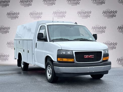 New 2025 GMC Savana 3500 w/ Power Convenience Package image 2
