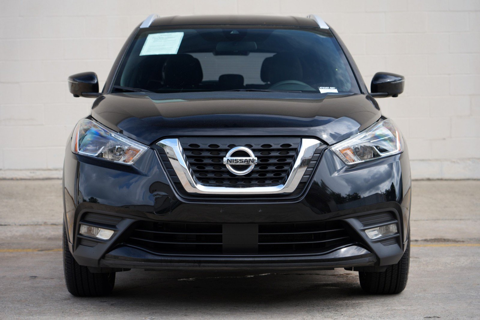 Used 2020 Nissan Kicks SR FWD image 6