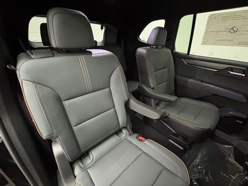 New 2025 GMC Acadia AT4 image 38