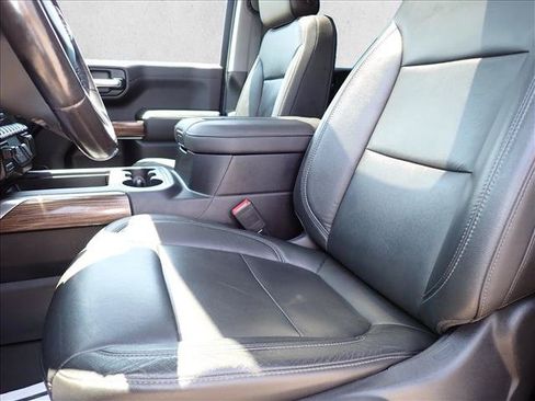 Used 2019 Chevrolet Silverado 1500 LT Trail Boss AWD/4WD image 11