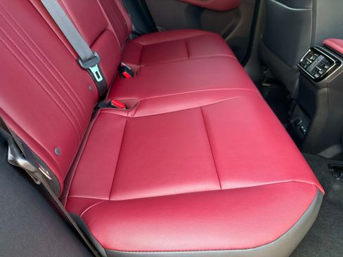 Used 2024 Lexus NX 250 FWD w/ Towing Package (2000 Lbs) image 27