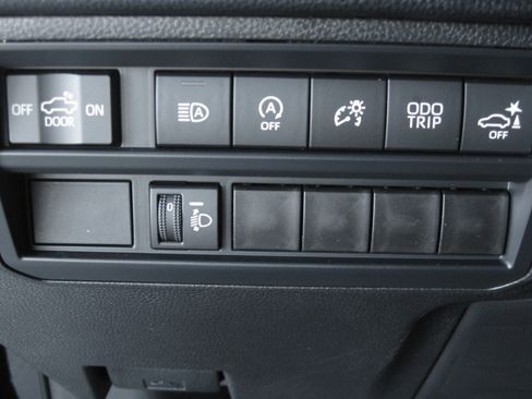 New 2026 Toyota Tundra SR5 image 16