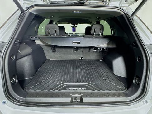 Used 2018 Chevrolet Equinox LT image 29