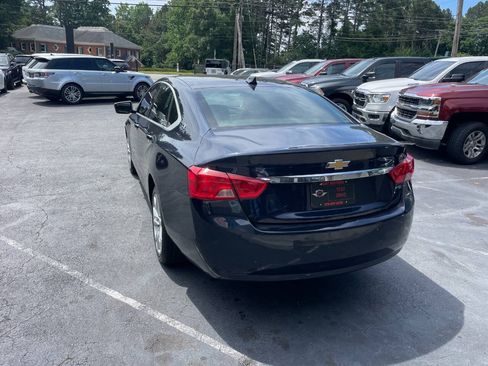 Used 2016 Chevrolet Impala LT w/ Convenience Package FWD image 8