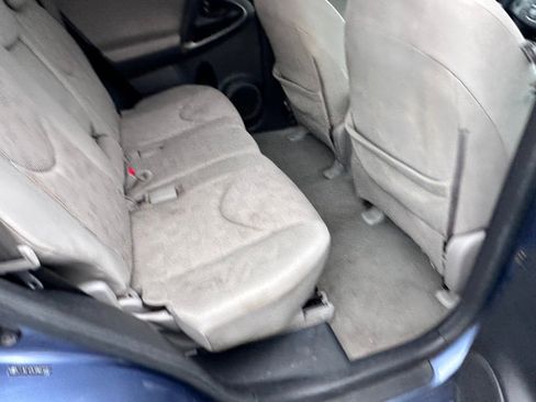 Used 2011 Toyota RAV4 2WD w/ Base L4 Extra Value Pkg image 10