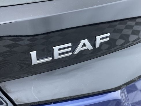Certified 2025 Nissan Leaf S FWD image 22