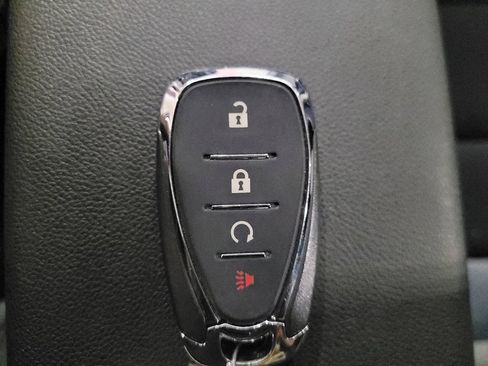 Used 2022 Chevrolet TrailBlazer LT w/ Convenience Package FWD image 32