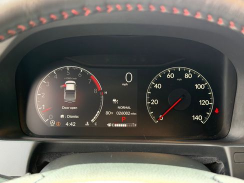 Used 2025 Honda Ridgeline Black Edition image 23