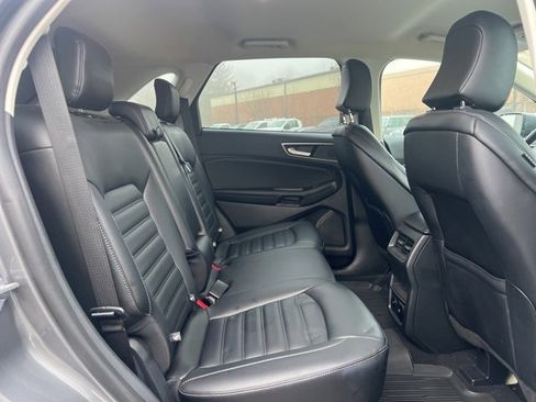 Used 2024 Ford Edge SEL w/ Convenience Package image 14