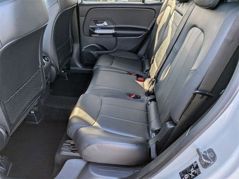 Used 2023 Mercedes-Benz GLB 250 GLB 250 image 31