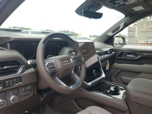 New 2026 GMC Yukon XL Elevation w/ Elevation Premium Package image 15