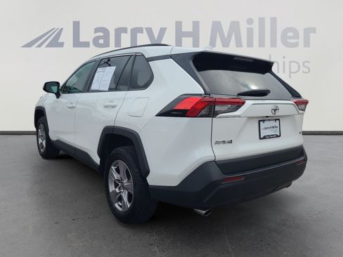 Used 2023 Toyota RAV4 XLE FWD image 3