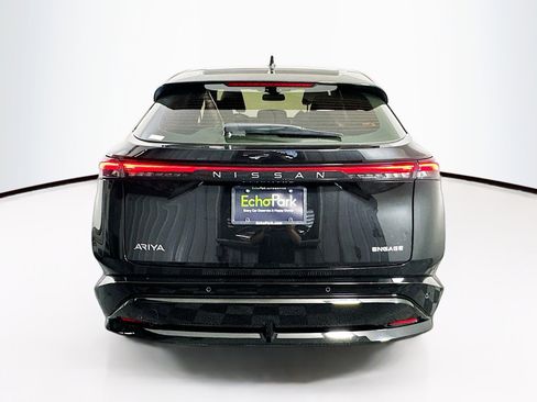 Used 2023 Nissan Ariya FWD image 7