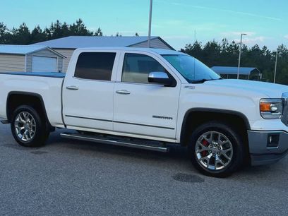 Used 2015 GMC Sierra 1500 SLT w/ SLT Crew Cab Value Package