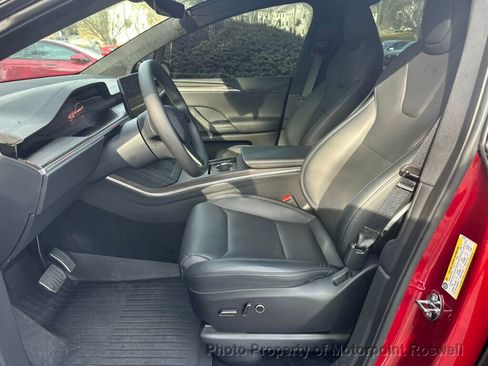 Used 2025 Tesla Model X image 15