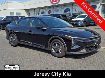 Certified 2025 Kia K4