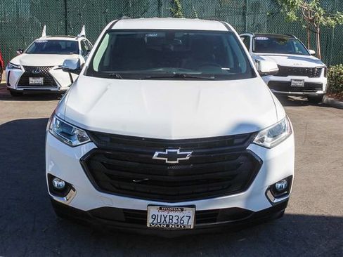 Used 2020 Chevrolet Traverse LT FWD image 2