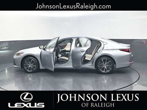 New 2025 Lexus ES 350 w/ Premium Package image 36