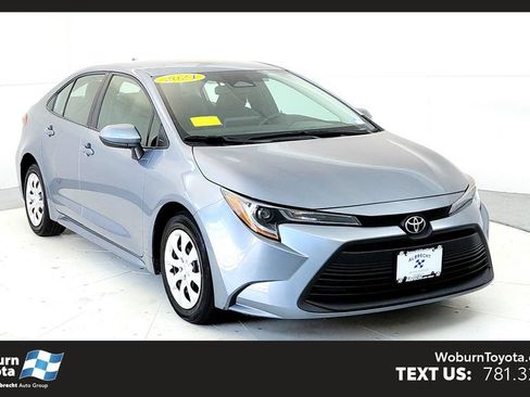 Used 2024 Toyota Corolla LE FWD image 1