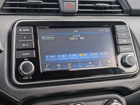 Used 2024 Nissan Versa S w/ S Plus Package image 22