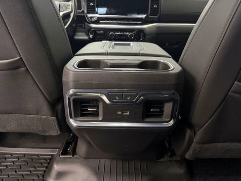 Used 2022 Chevrolet Silverado 1500 LTZ w/ LTZ Premium Package image 24