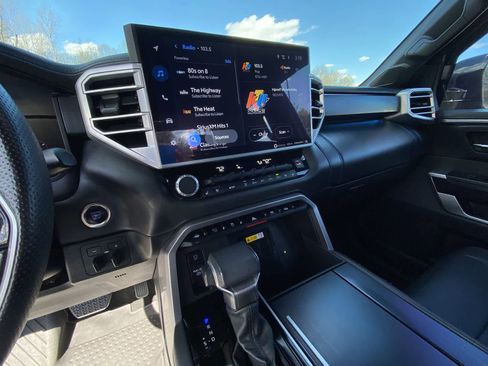 Used 2023 Toyota Tundra Platinum w/ Advanced Package image 21