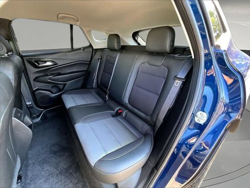 Used 2024 Chevrolet Trax LT w/ Driver Confidence Package FWD image 25
