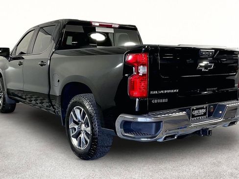 Used 2024 Chevrolet Silverado 1500 LT AWD/4WD image 15