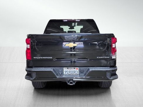 Used 2023 Chevrolet Silverado 1500 Custom AWD/4WD image 6
