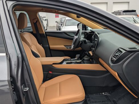 Certified 2024 Lexus NX 350h AWD image 11