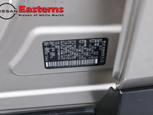 Used 2021 Nissan Rogue SL image 38