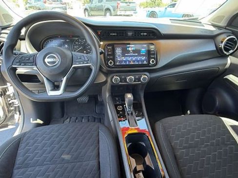 Used 2024 Nissan Kicks SV FWD image 18