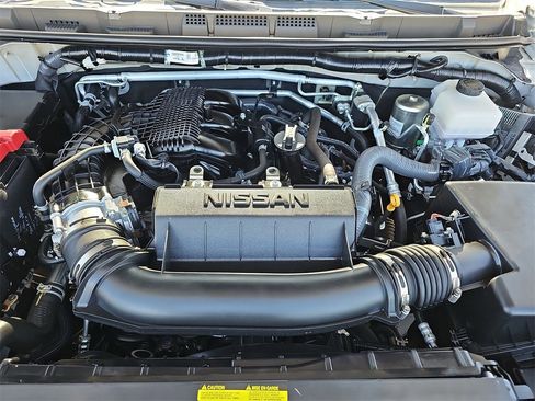 Used 2024 Nissan Frontier S image 29