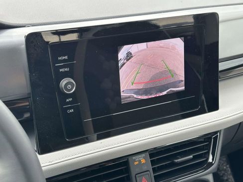 New 2026 Volkswagen Taos S image 18