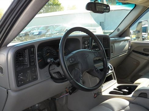 Used 2003 Chevrolet Silverado 3500 LT w/ Skid Plate Package image 9